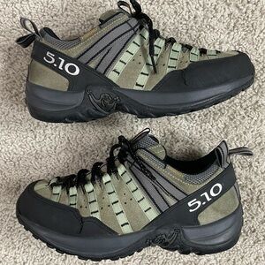 Women's 5.10 PRODIGY Green Scarpe WATERPROOF Leather ROCK Climbing HIKING SHOES